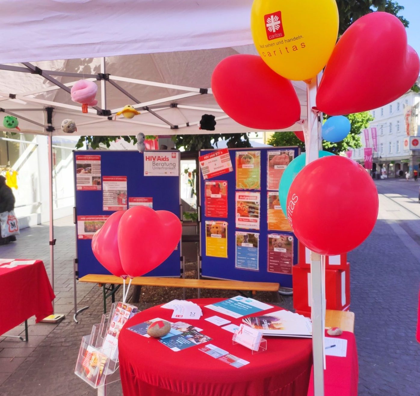 12. Würzburger Gesundheitstag: Wir waren mit Infostand und Glücksrad dabei! 