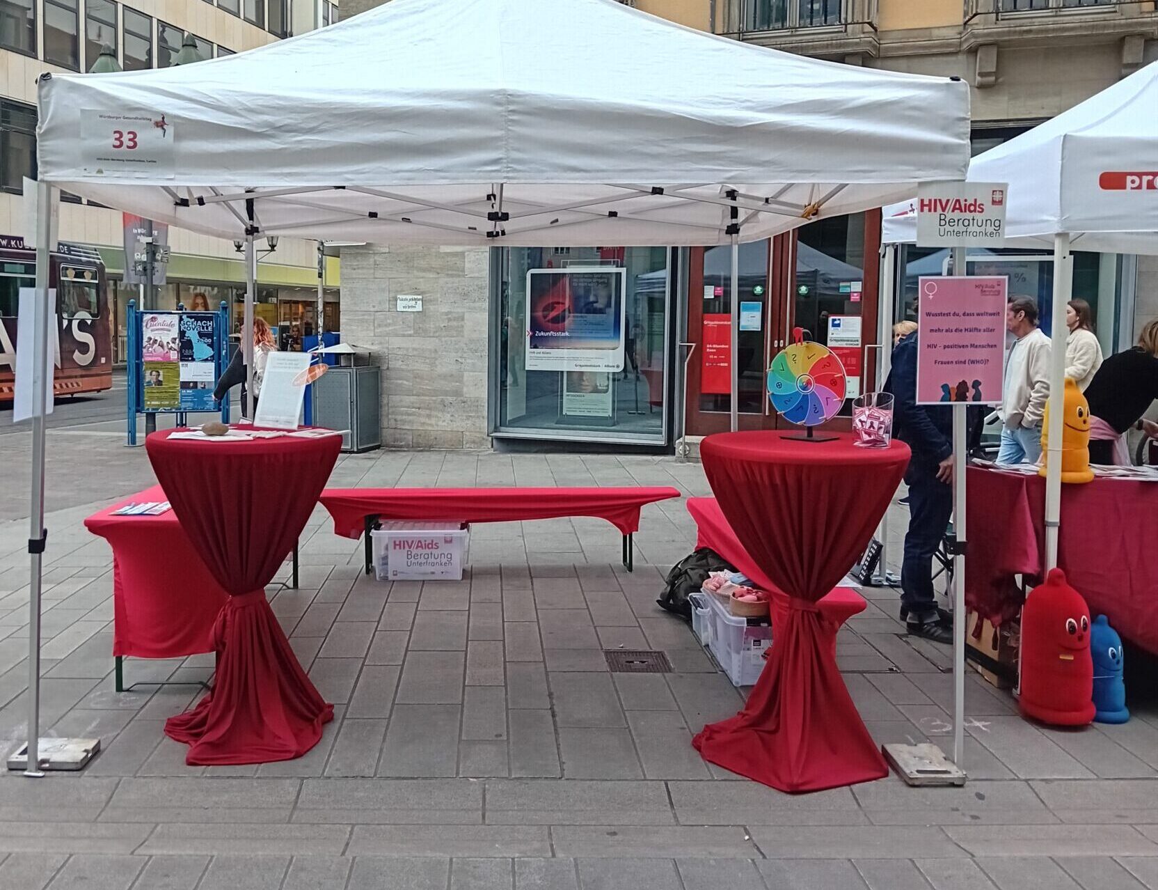 Gesundheitstag 2024 in Würzburg – Informations- und Mitmachstand der HIV/Aids-Beratung Unterfranken